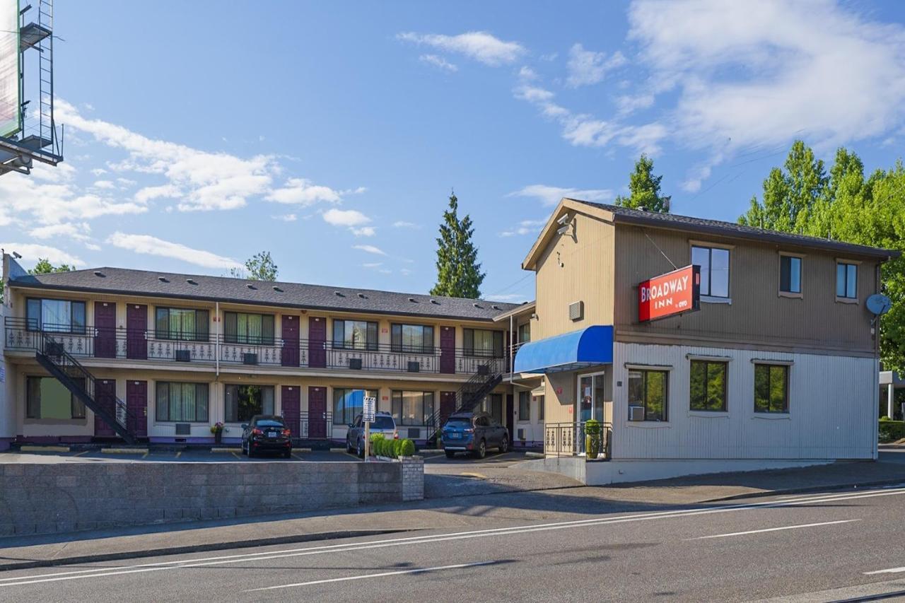 Broadway Inn Portland Downtown Exterior photo